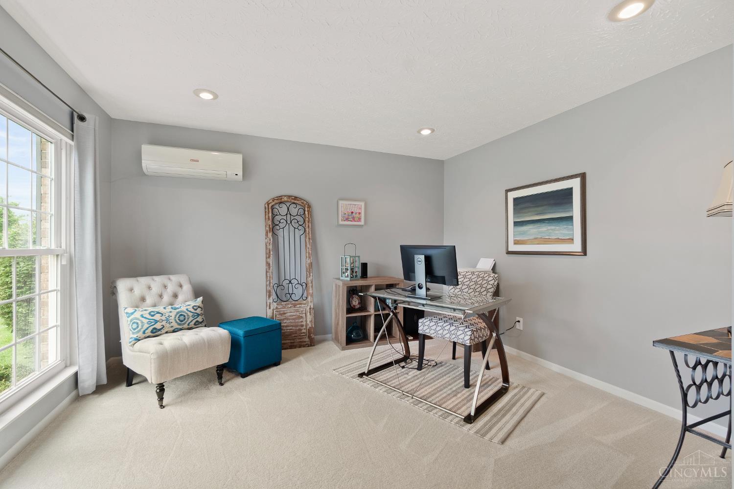 6120 Greenbrier Glen