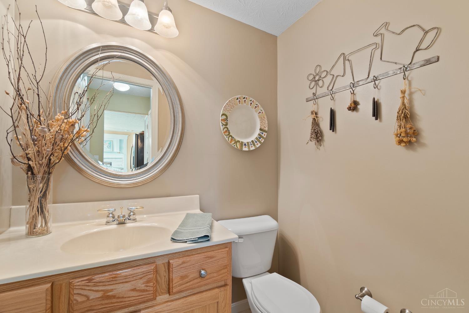 6120 Greenbrier Glen