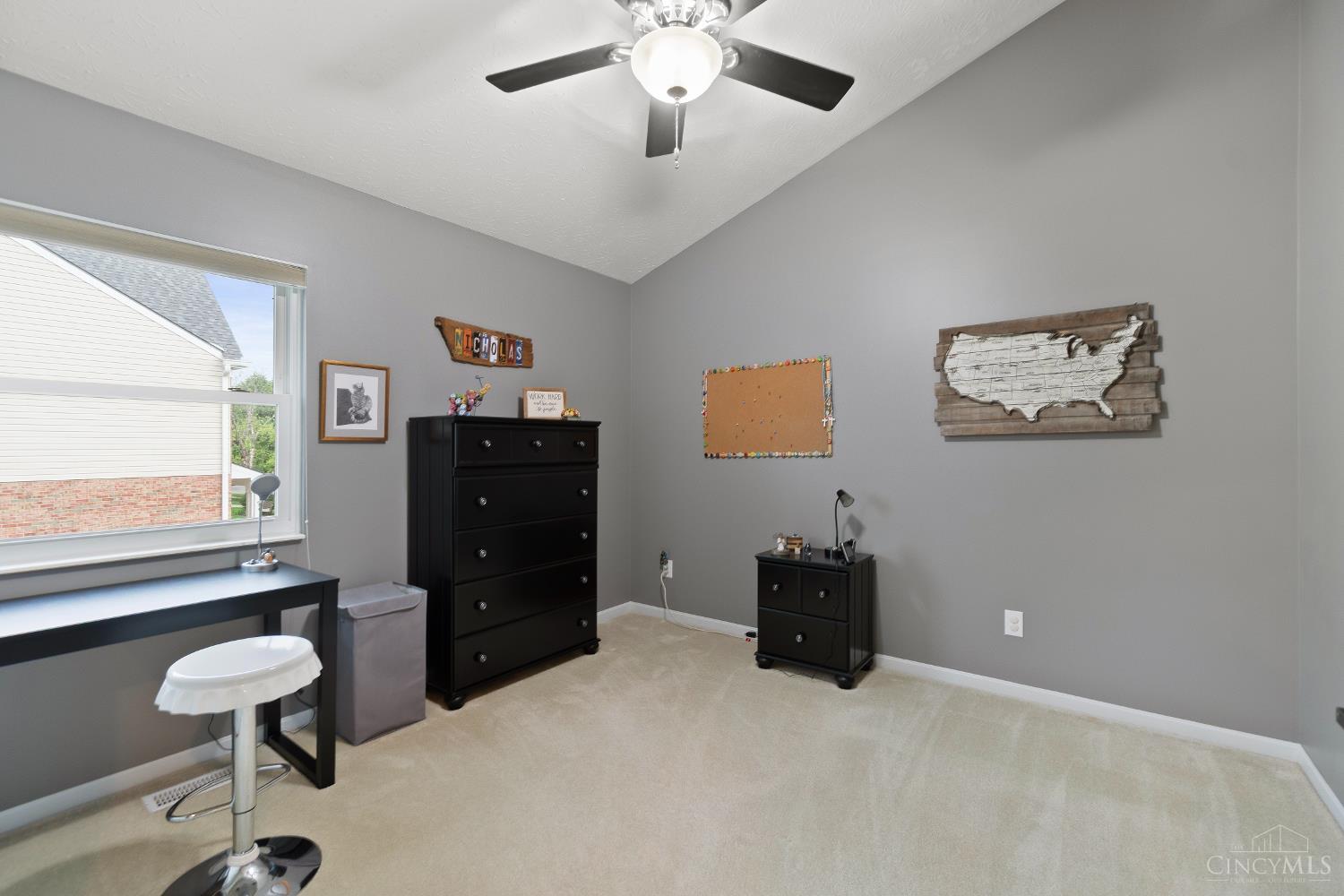 6120 Greenbrier Glen