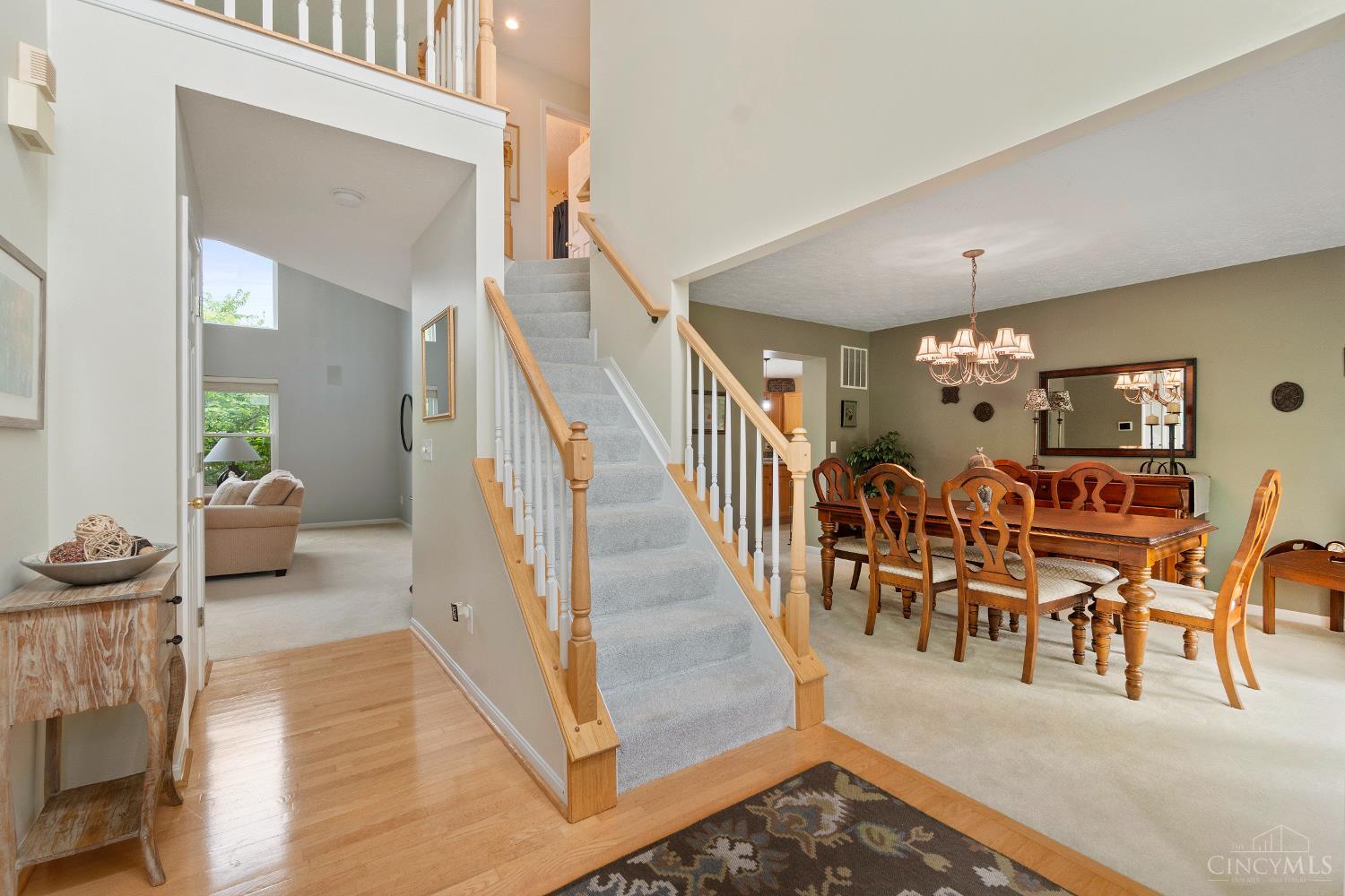 6120 Greenbrier Glen
