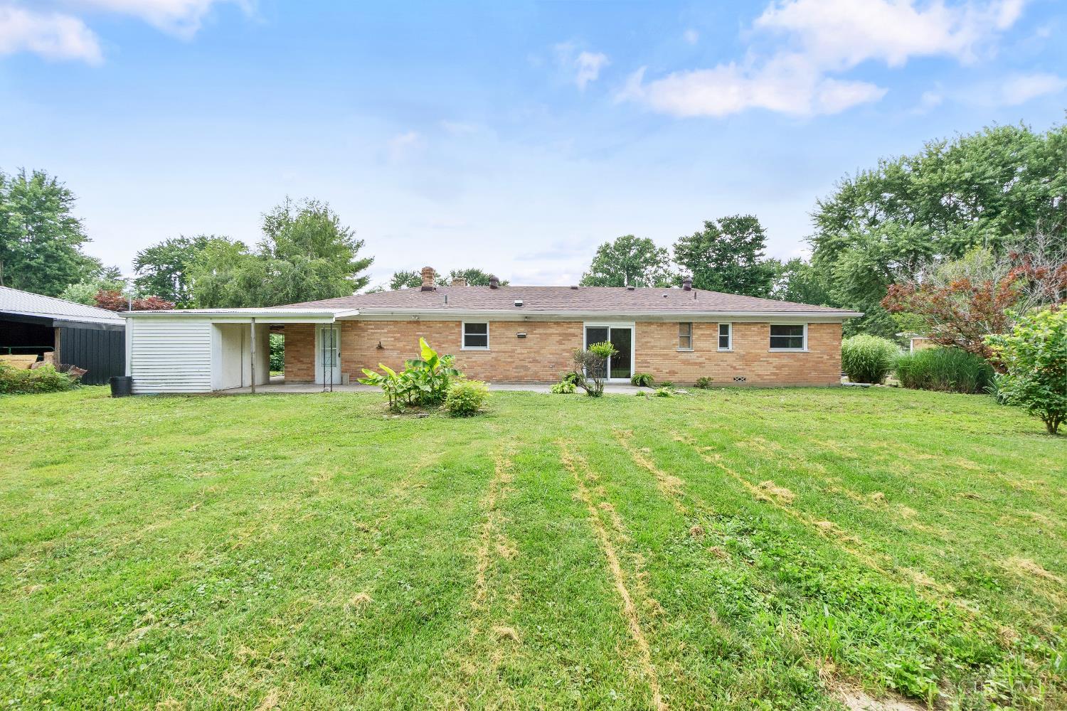 4220 Forsythia Drive