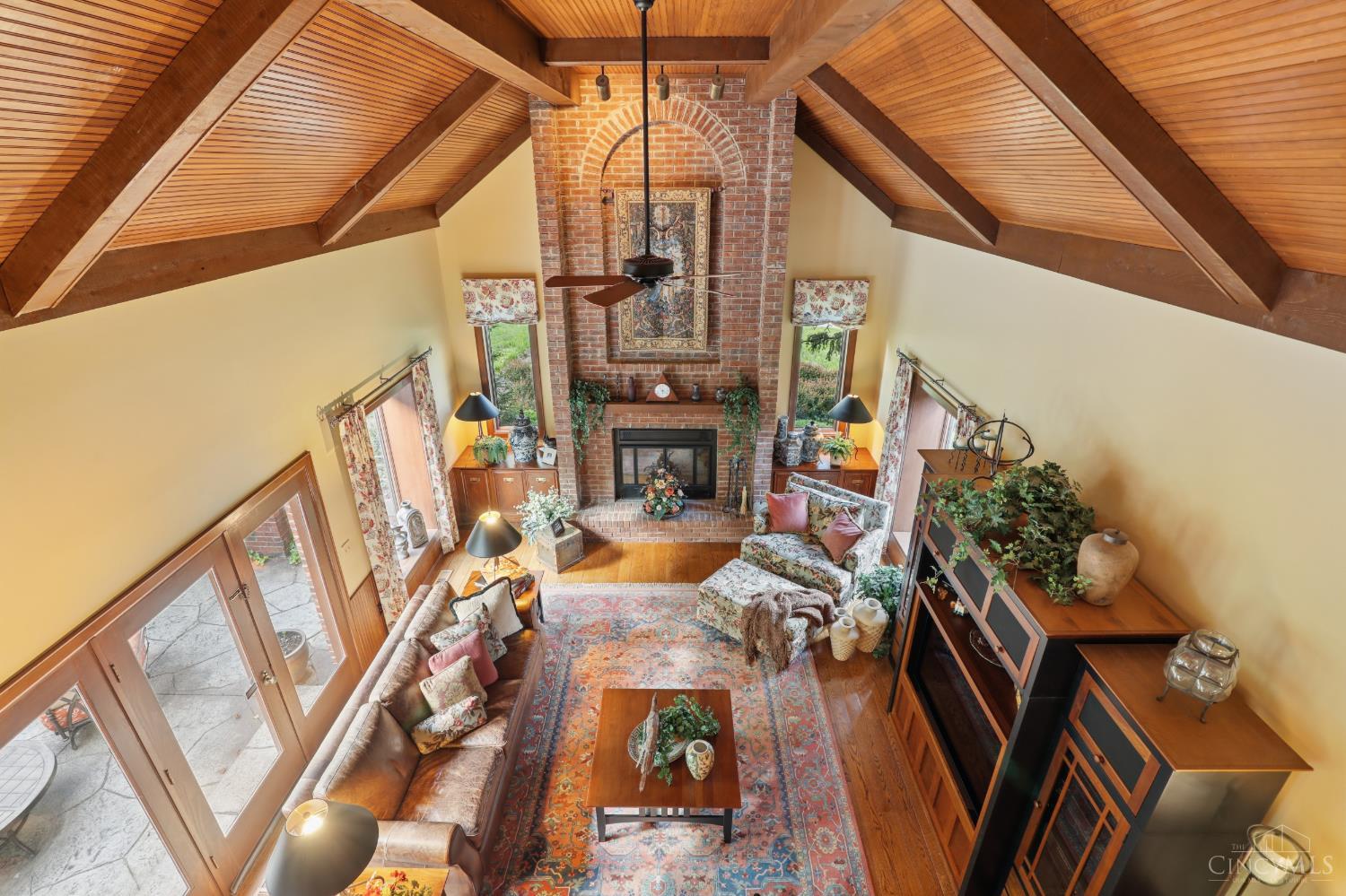 9 Little Creek Lane