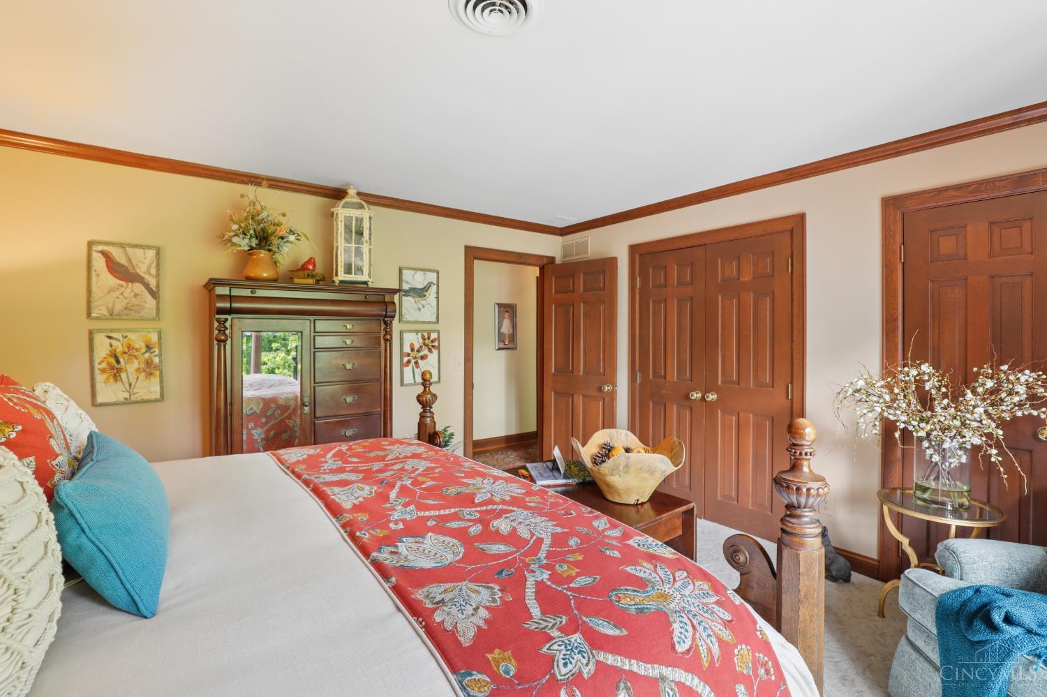 9 Little Creek Lane
