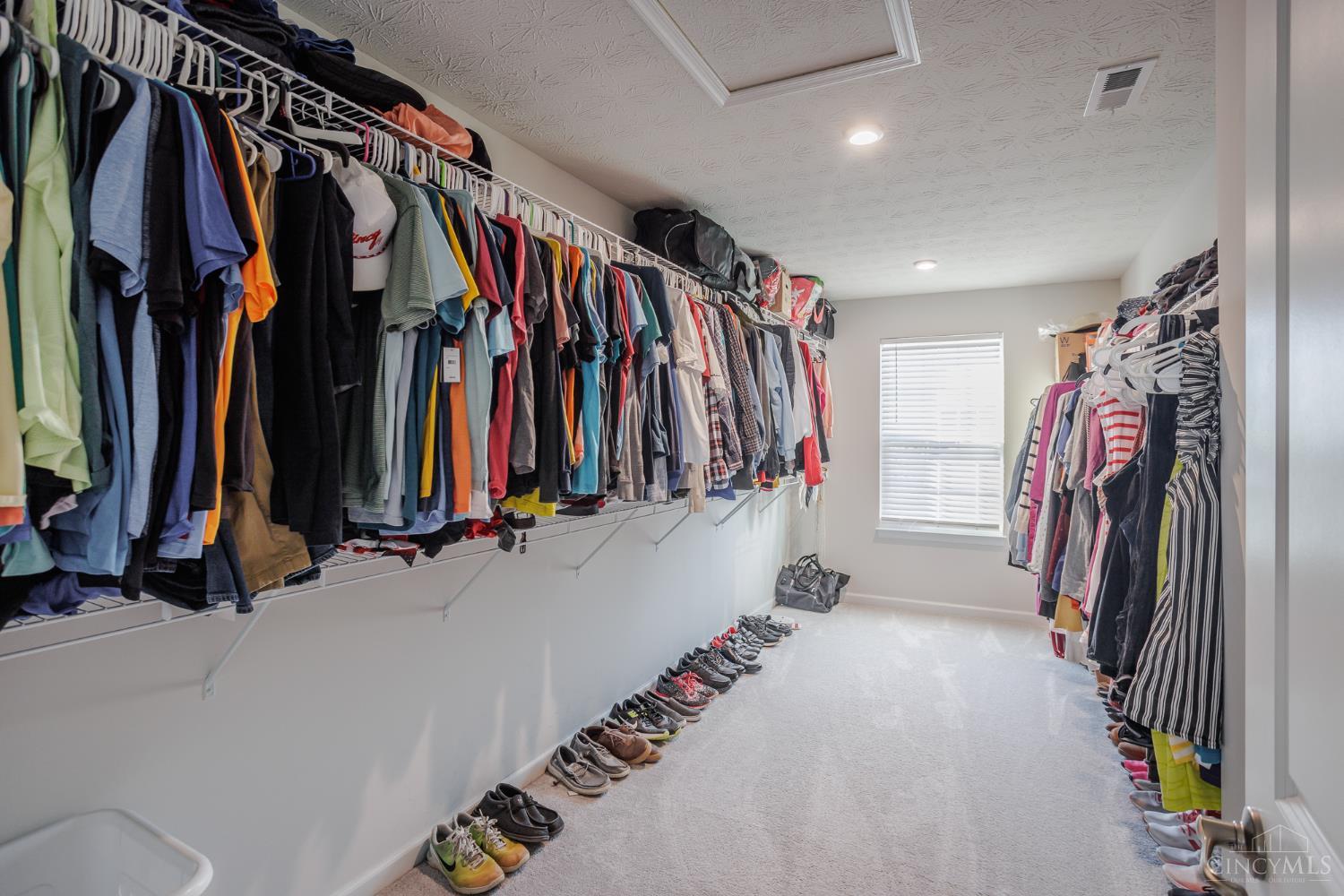 1586 Rosebush Court