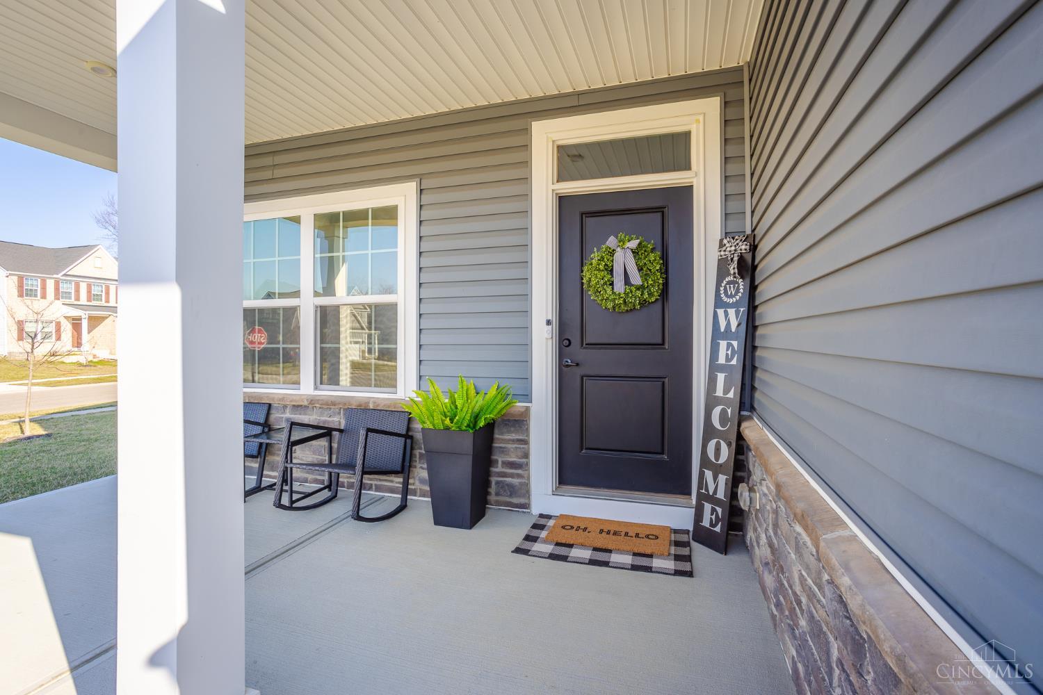 1586 Rosebush Court