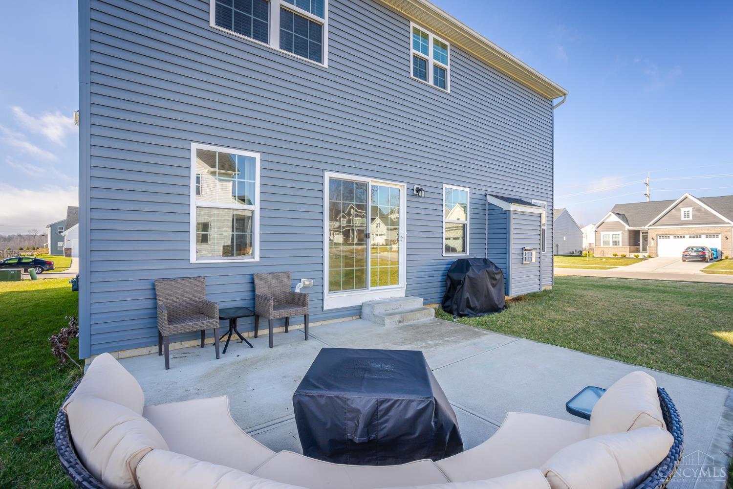 1586 Rosebush Court