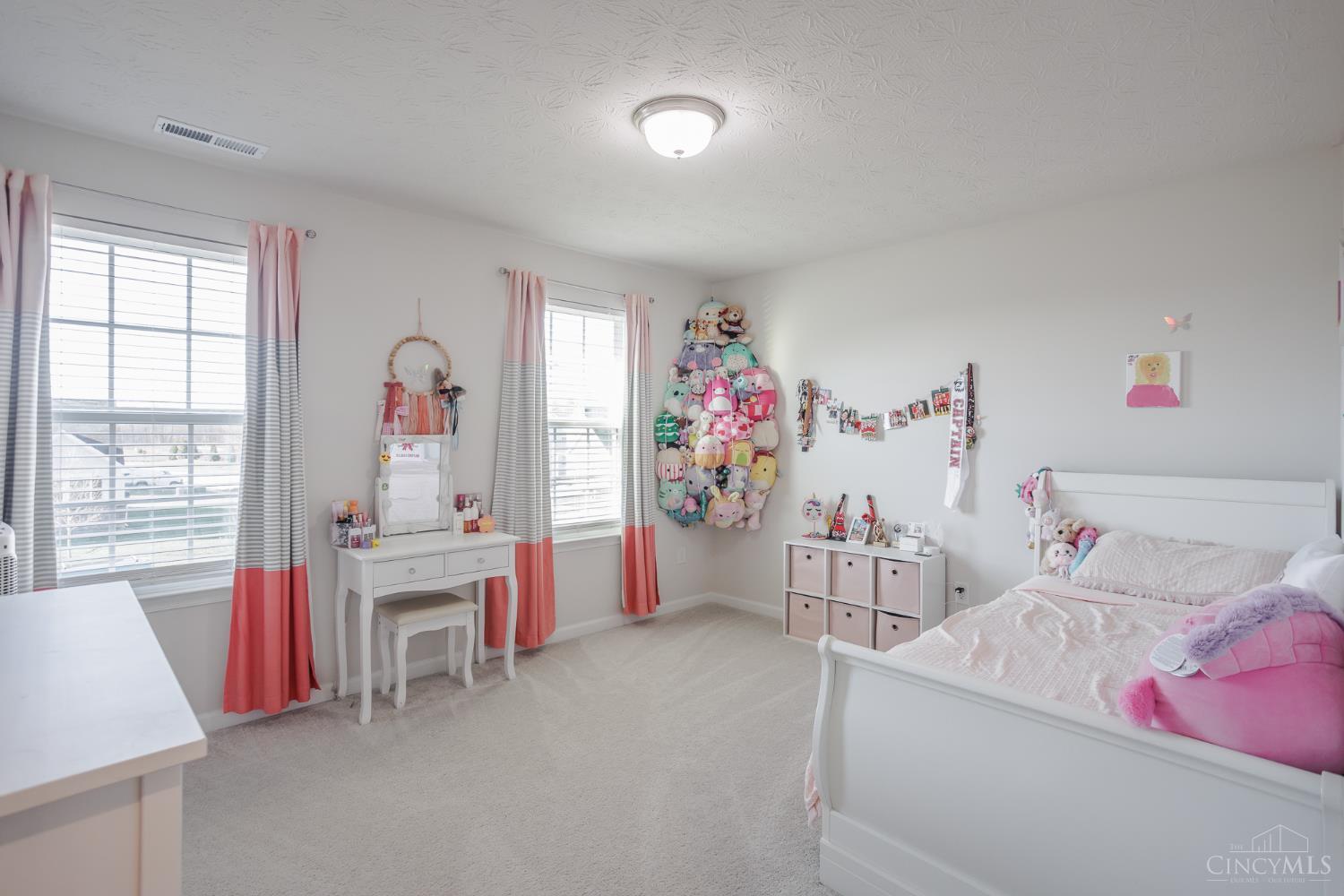 1586 Rosebush Court