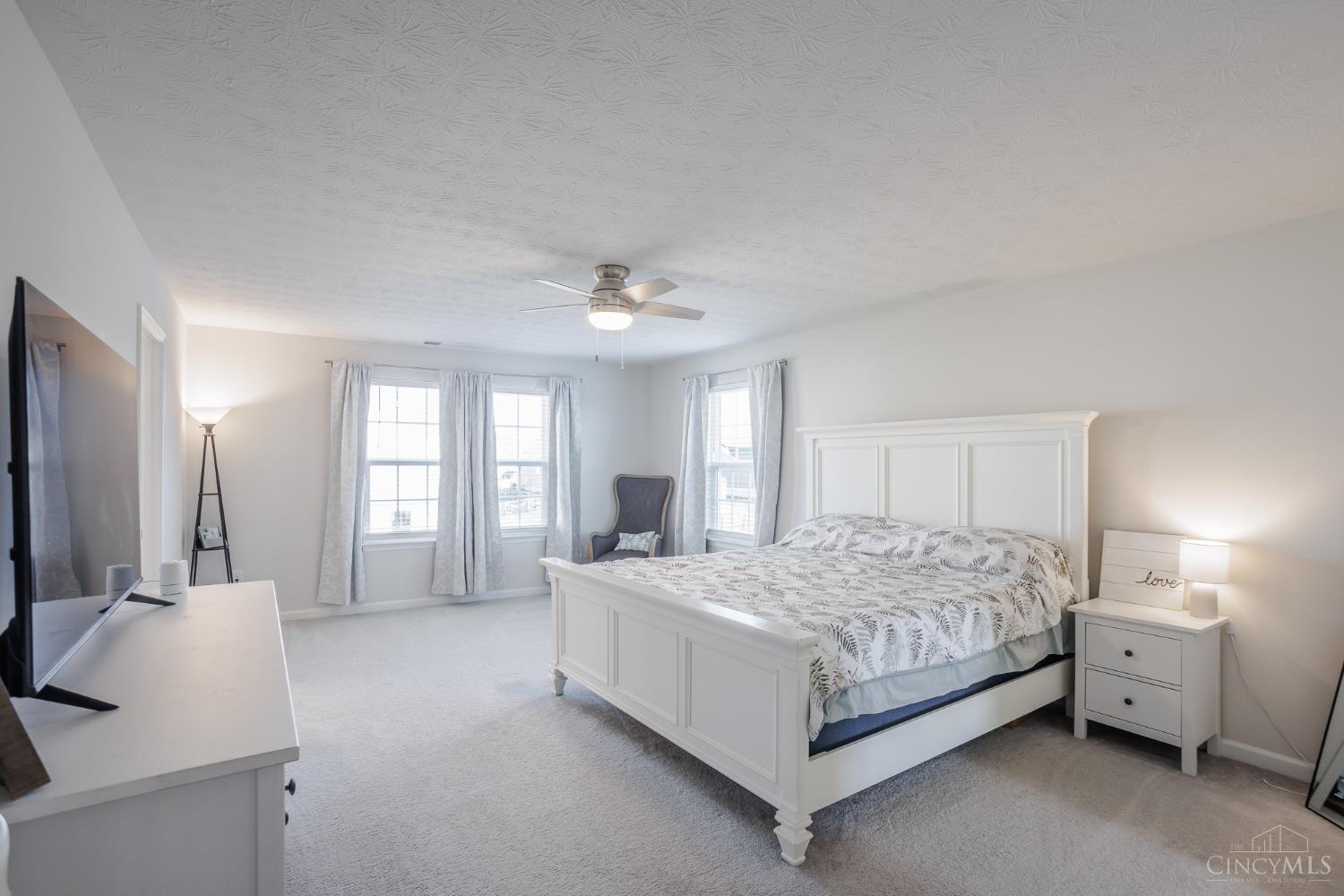 1586 Rosebush Court