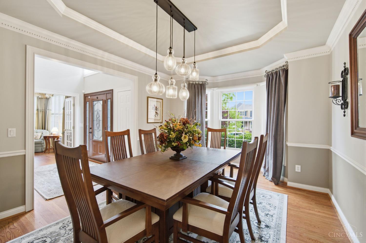 5564 Oak View Drive