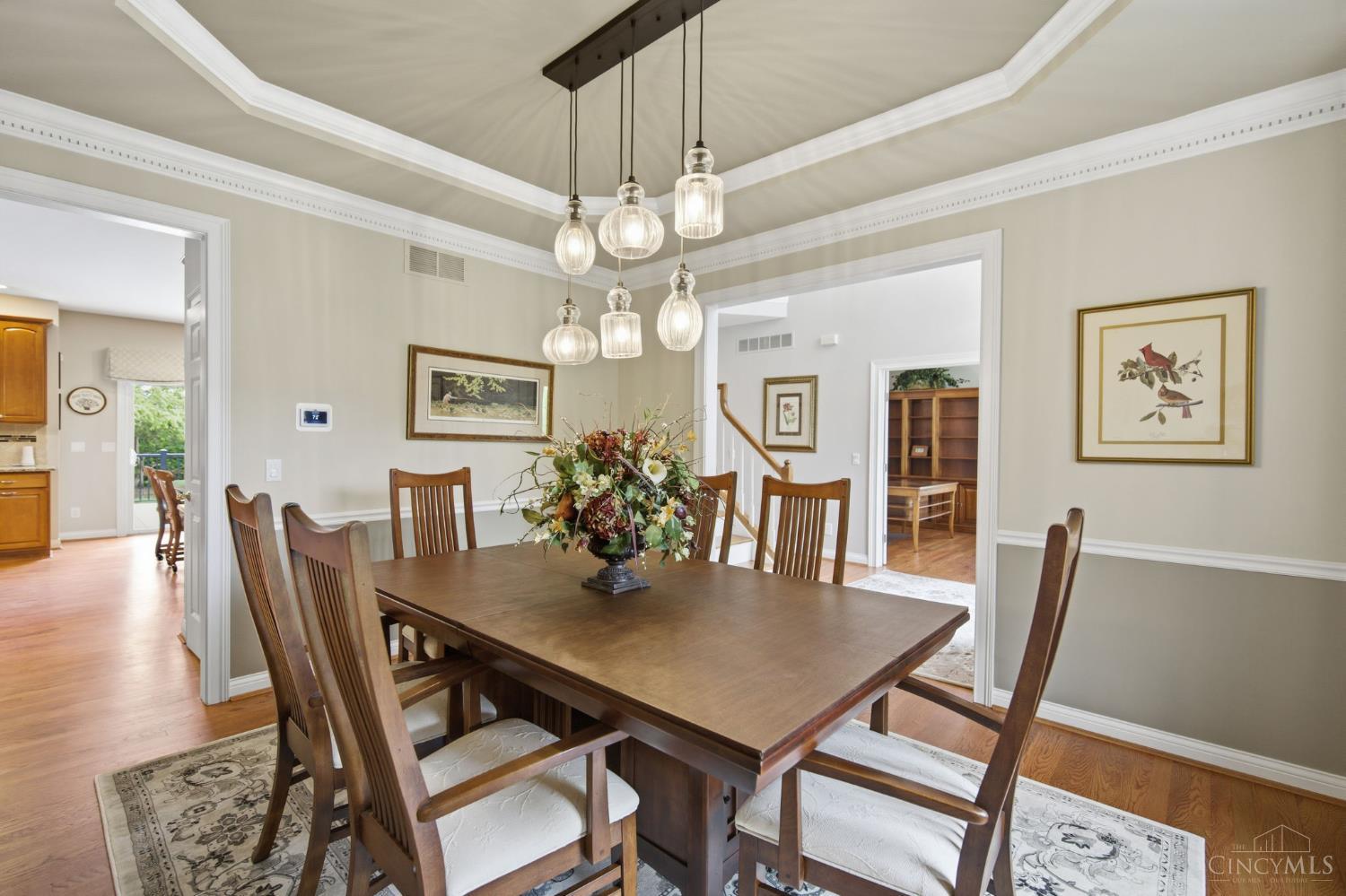 5564 Oak View Drive