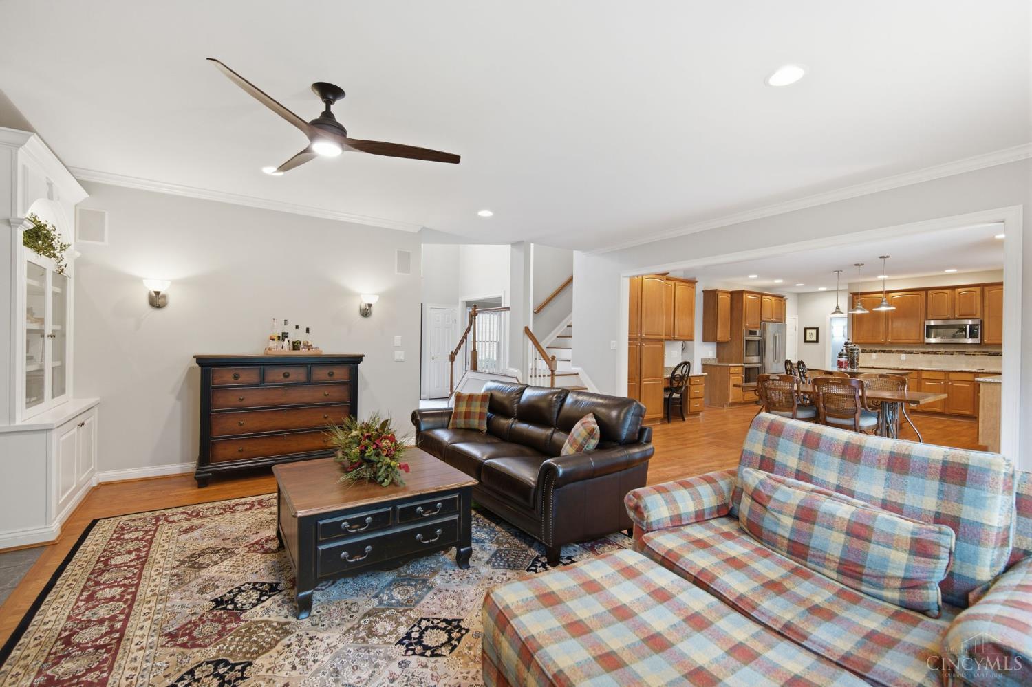 5564 Oak View Drive