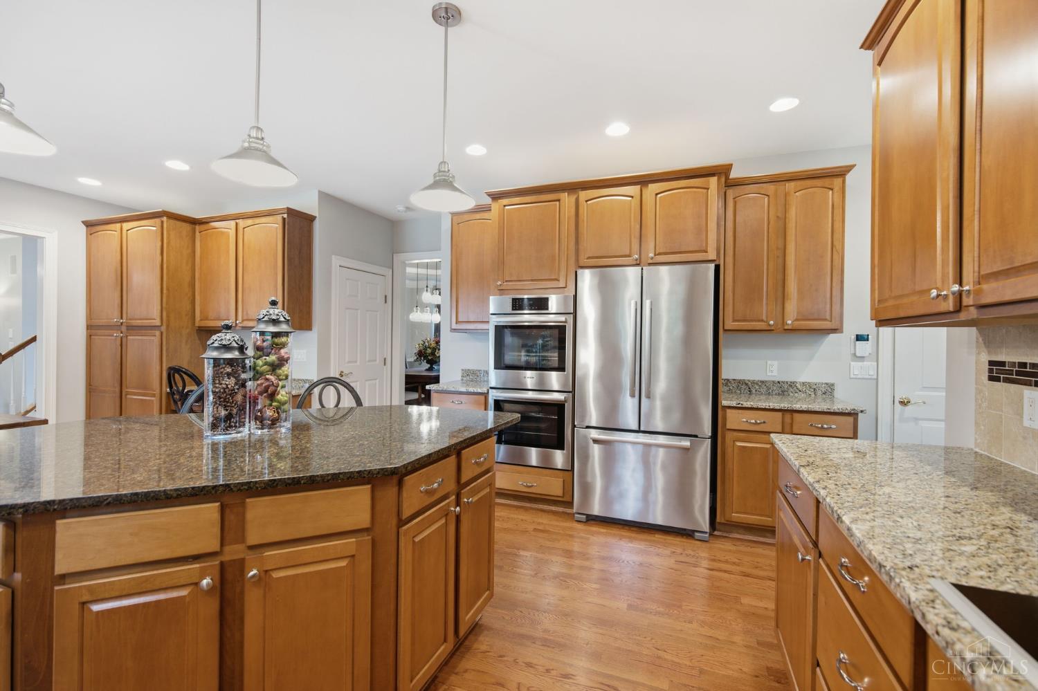 5564 Oak View Drive