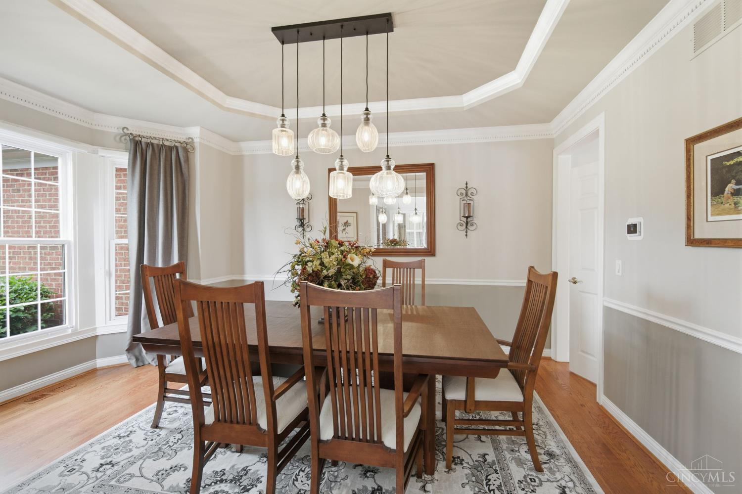 5564 Oak View Drive