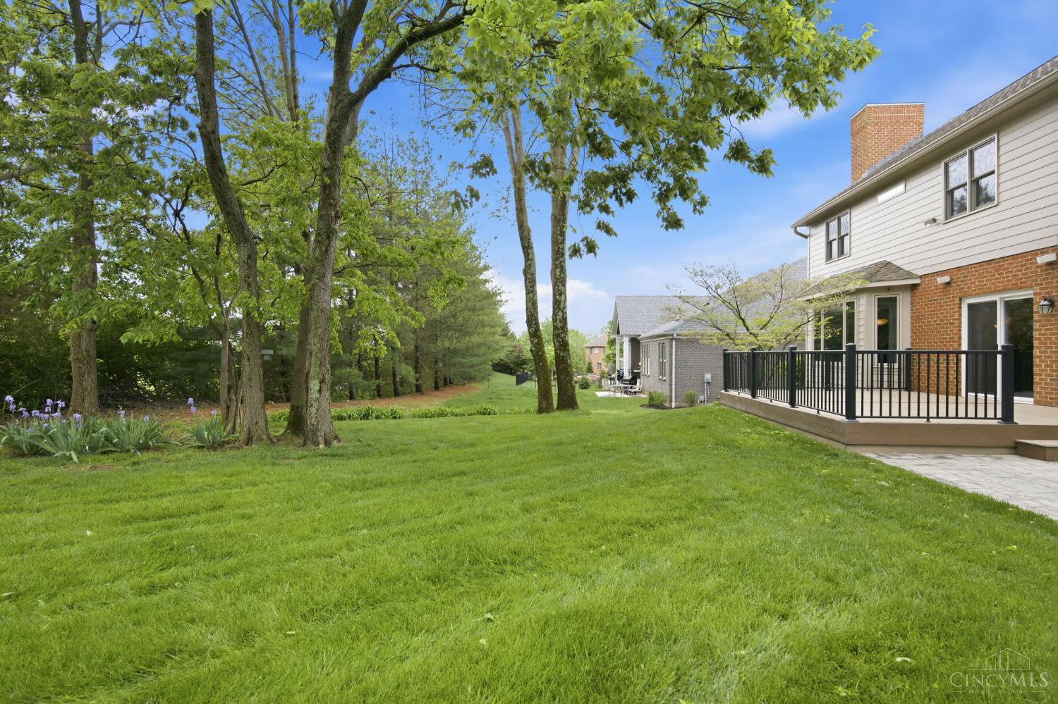 5564 Oak View Drive