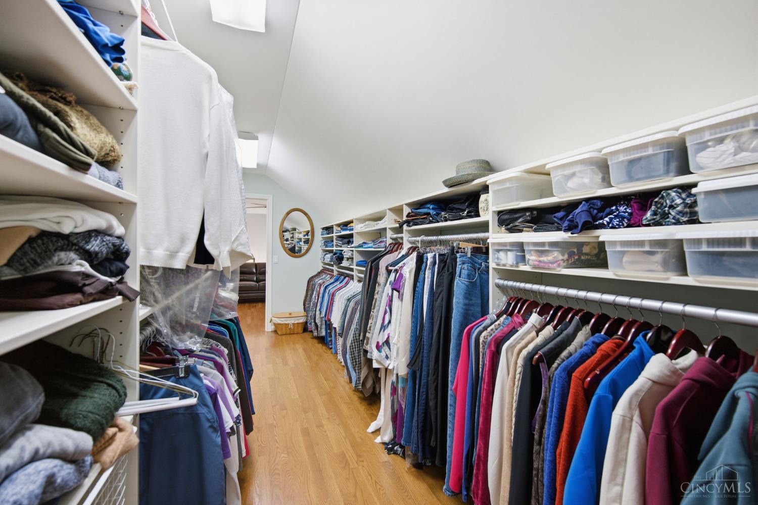 5564 Oak View Drive