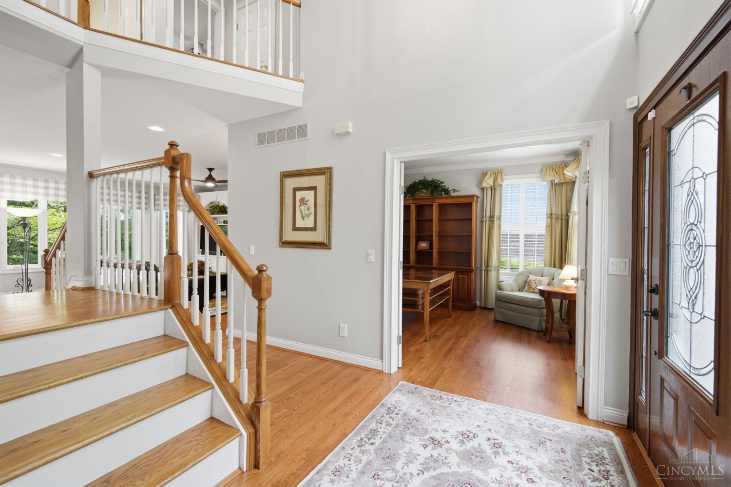 5564 Oak View Drive