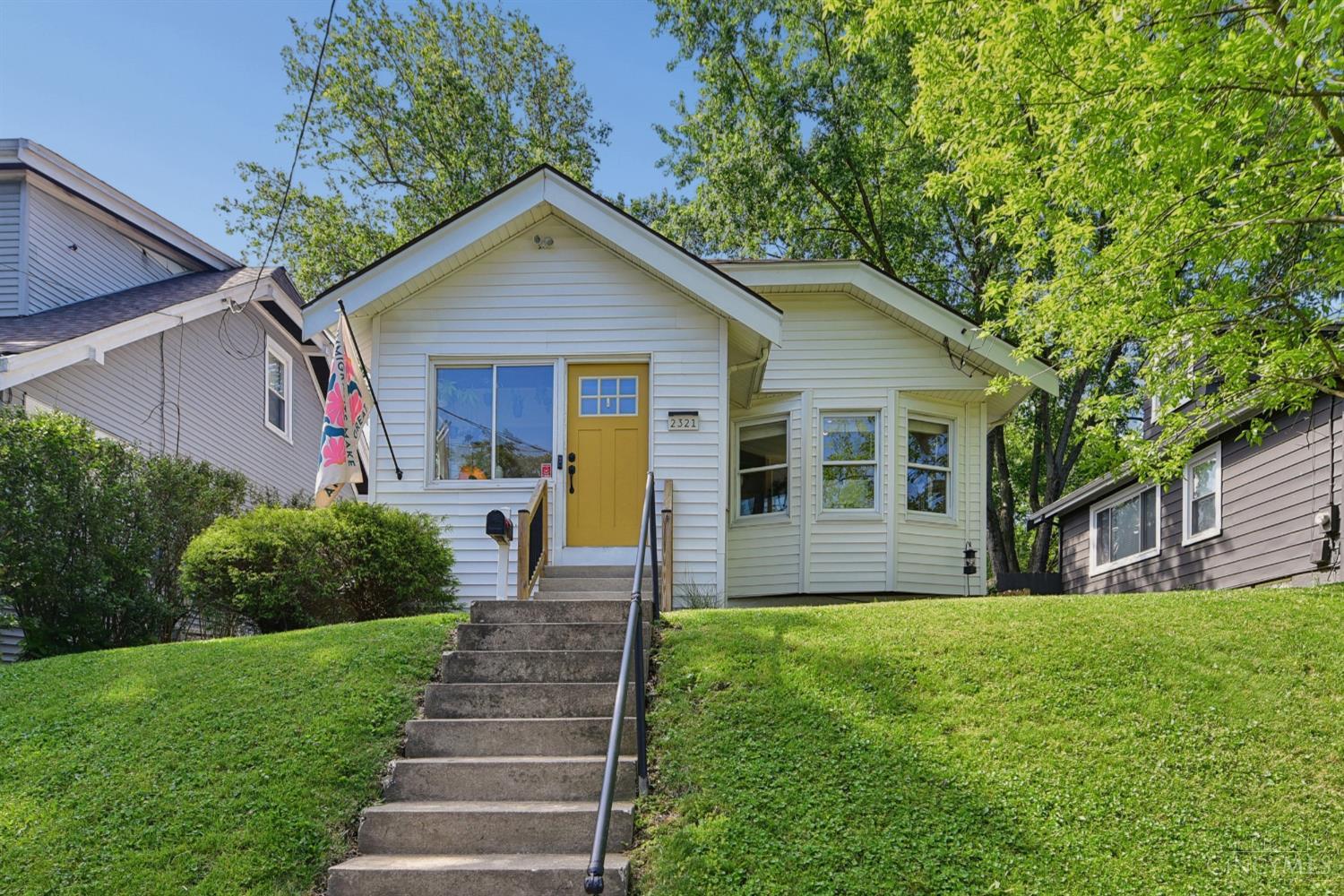 2321 Lysle Lane