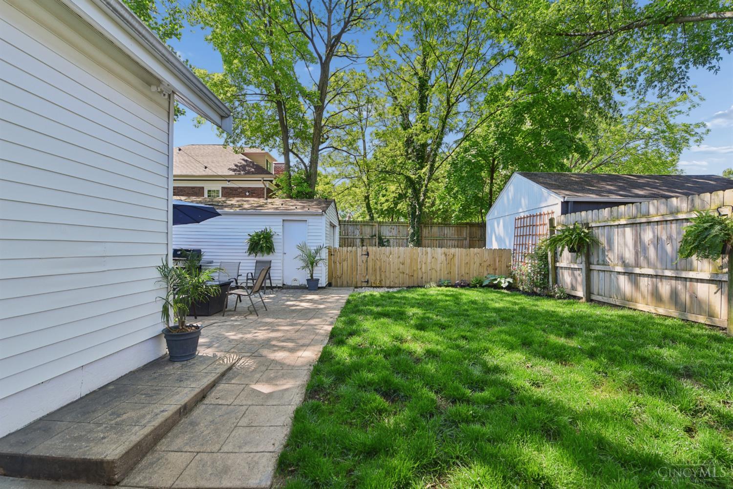 2321 Lysle Lane