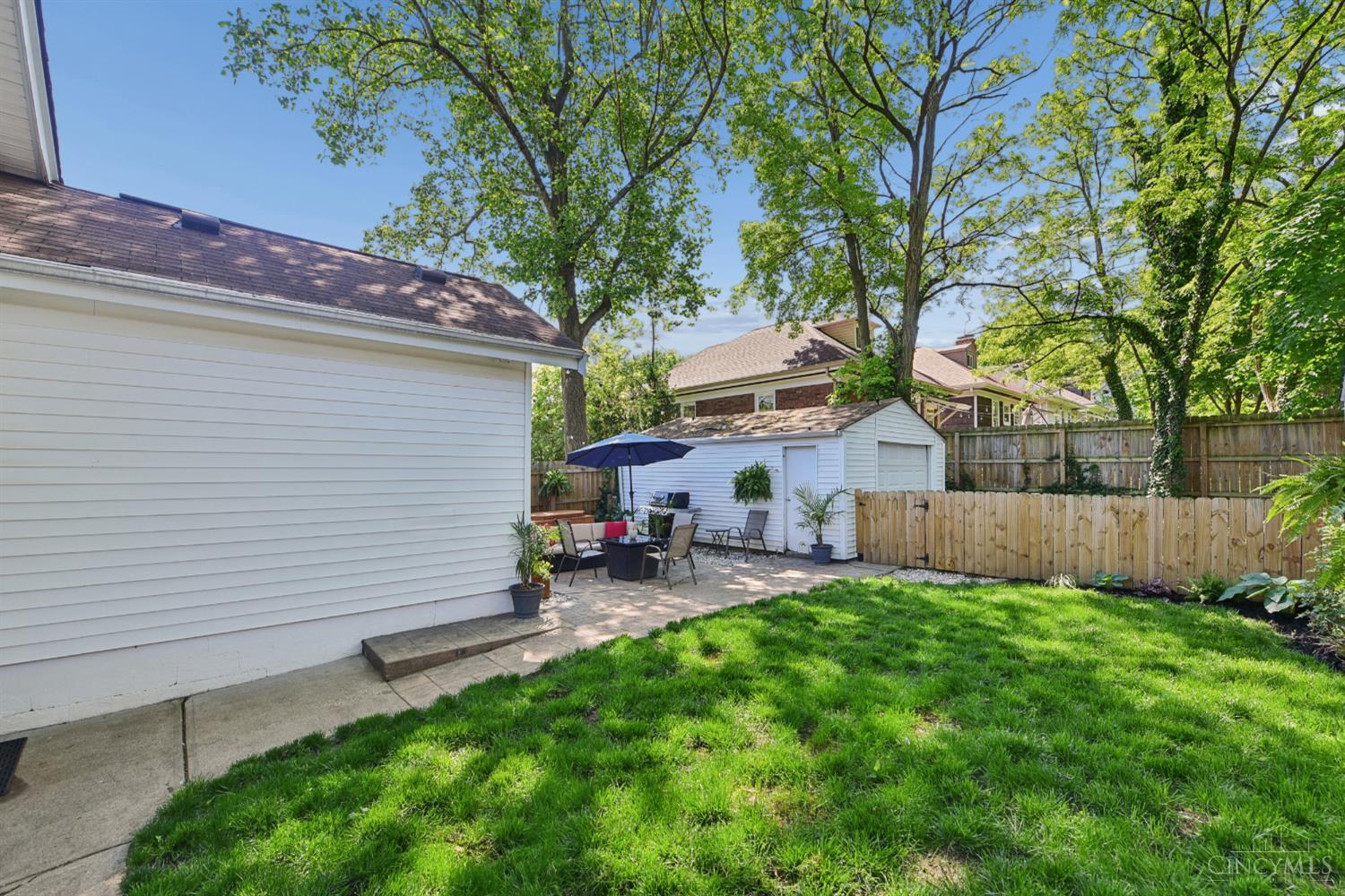 2321 Lysle Lane