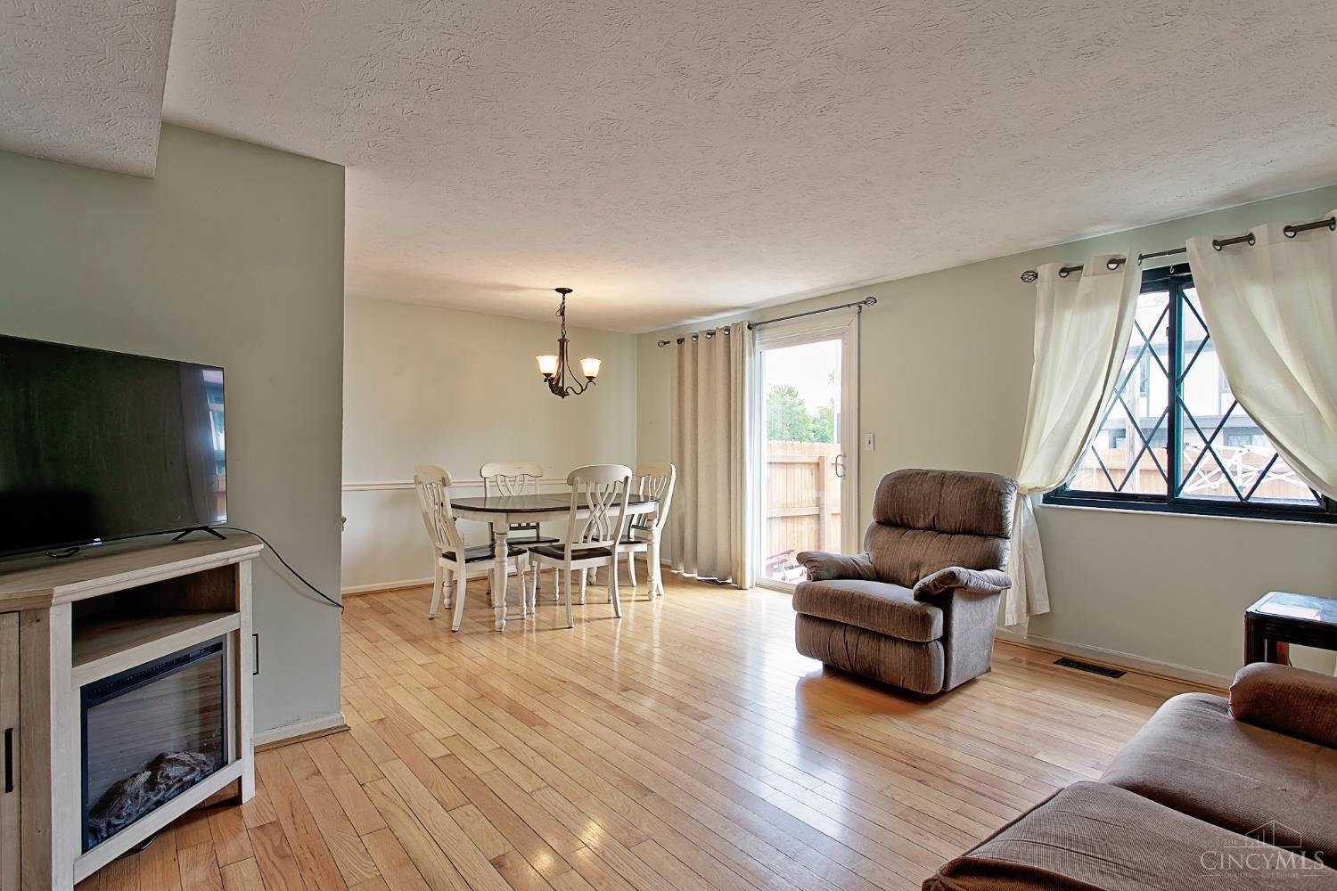 464 Vancover Court