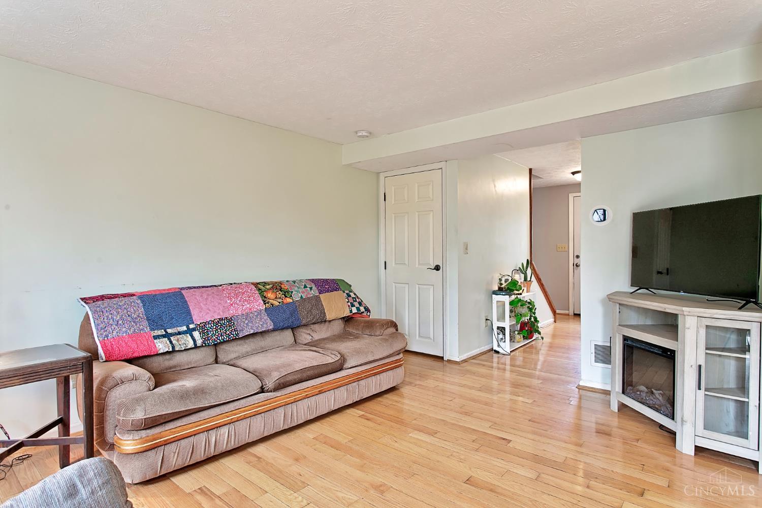 464 Vancover Court