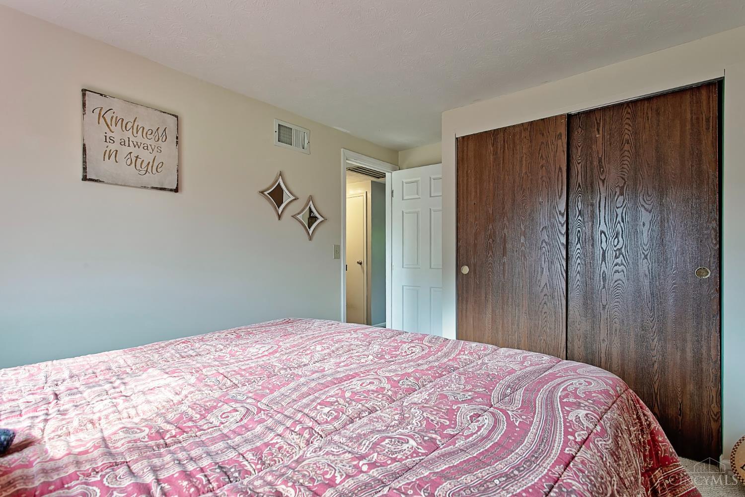 464 Vancover Court