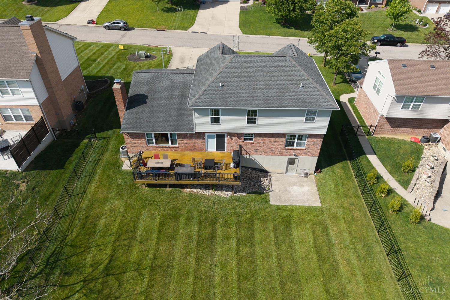 6343 Carriageview Ln