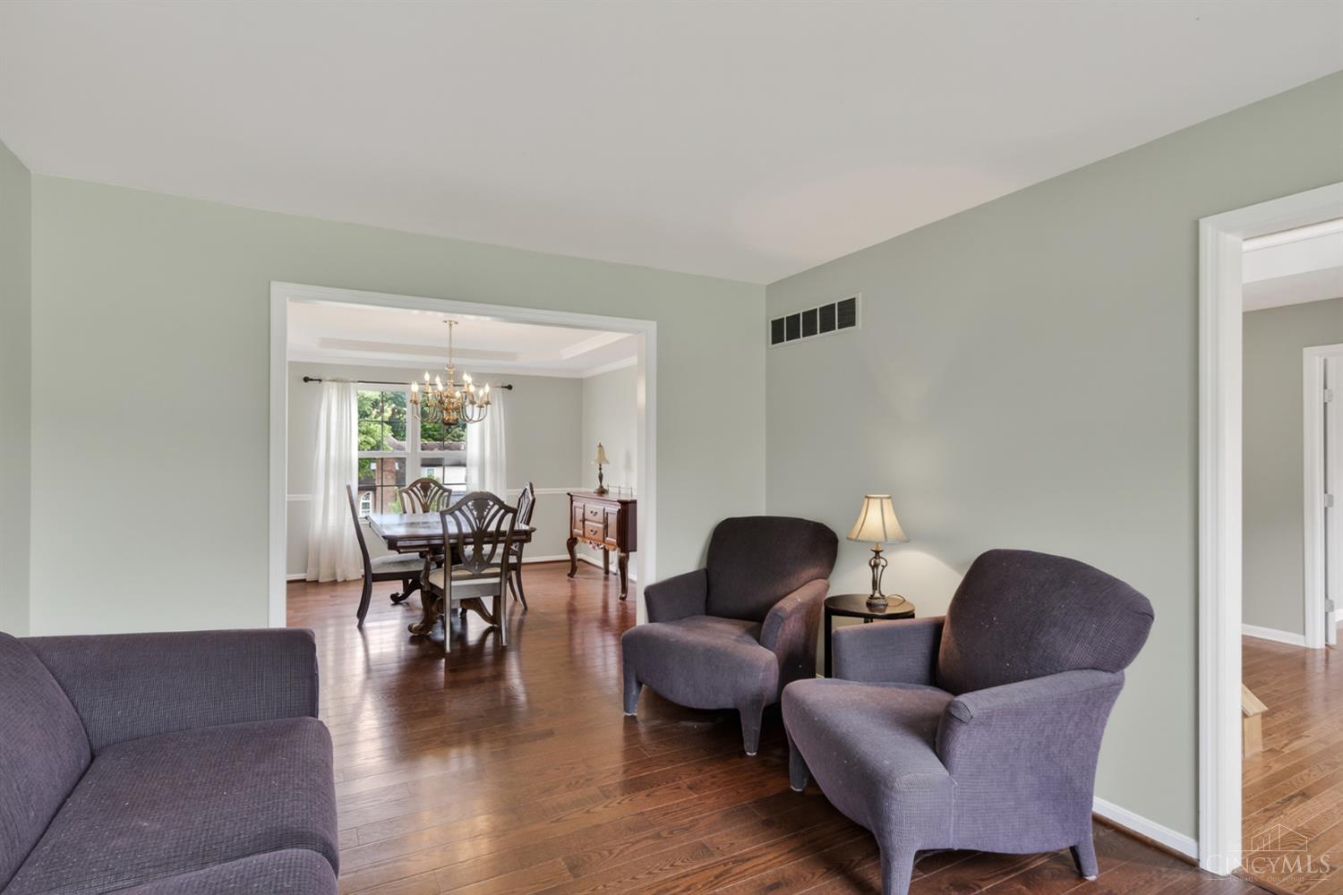 6343 Carriageview Ln