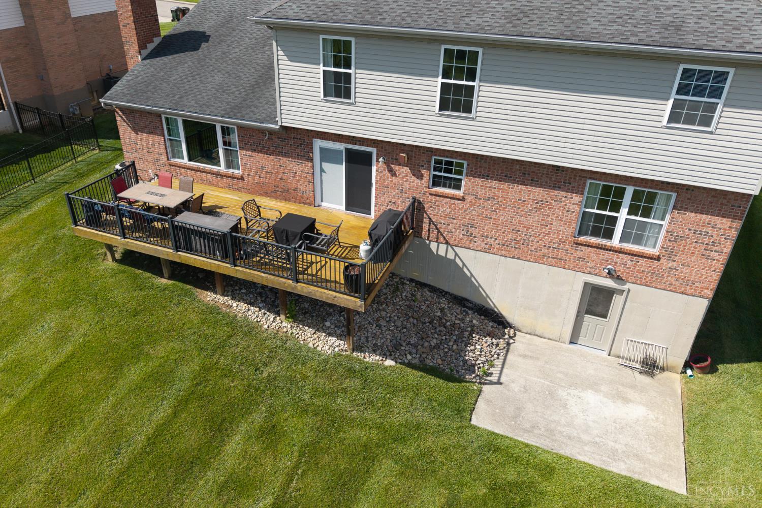 6343 Carriageview Ln