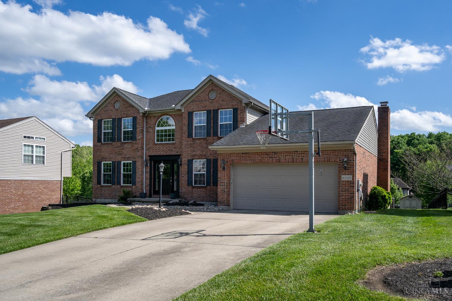 6343 Carriageview Ln