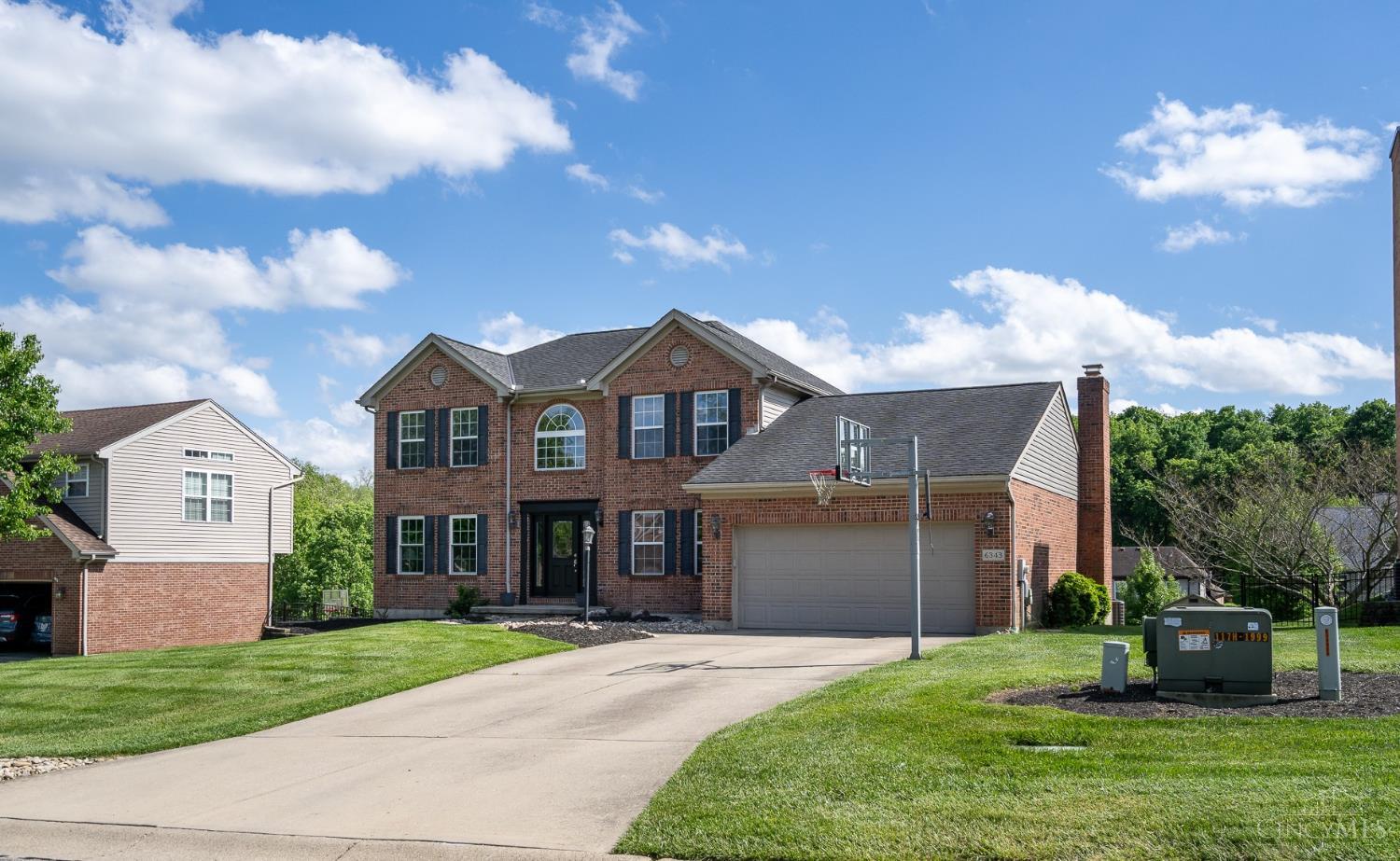 6343 Carriageview Ln
