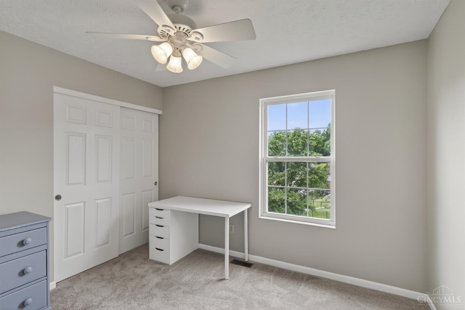 6343 Carriageview Ln