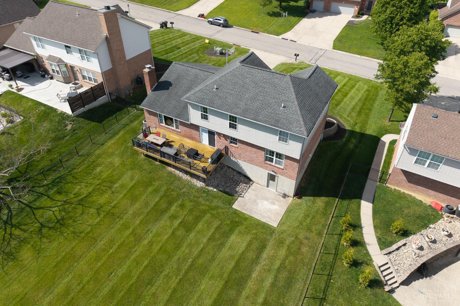 6343 Carriageview Ln
