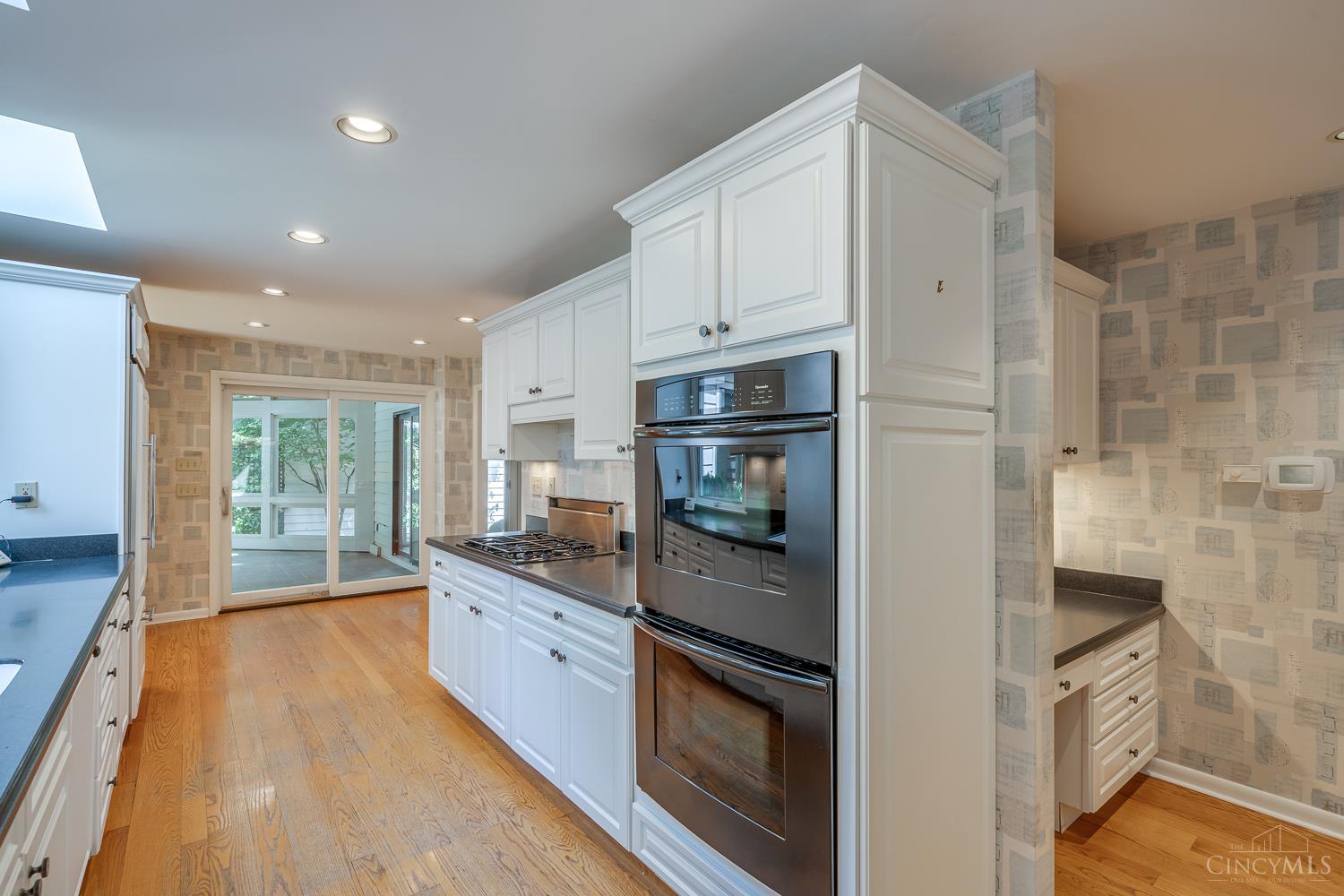 4 Lexington Circle