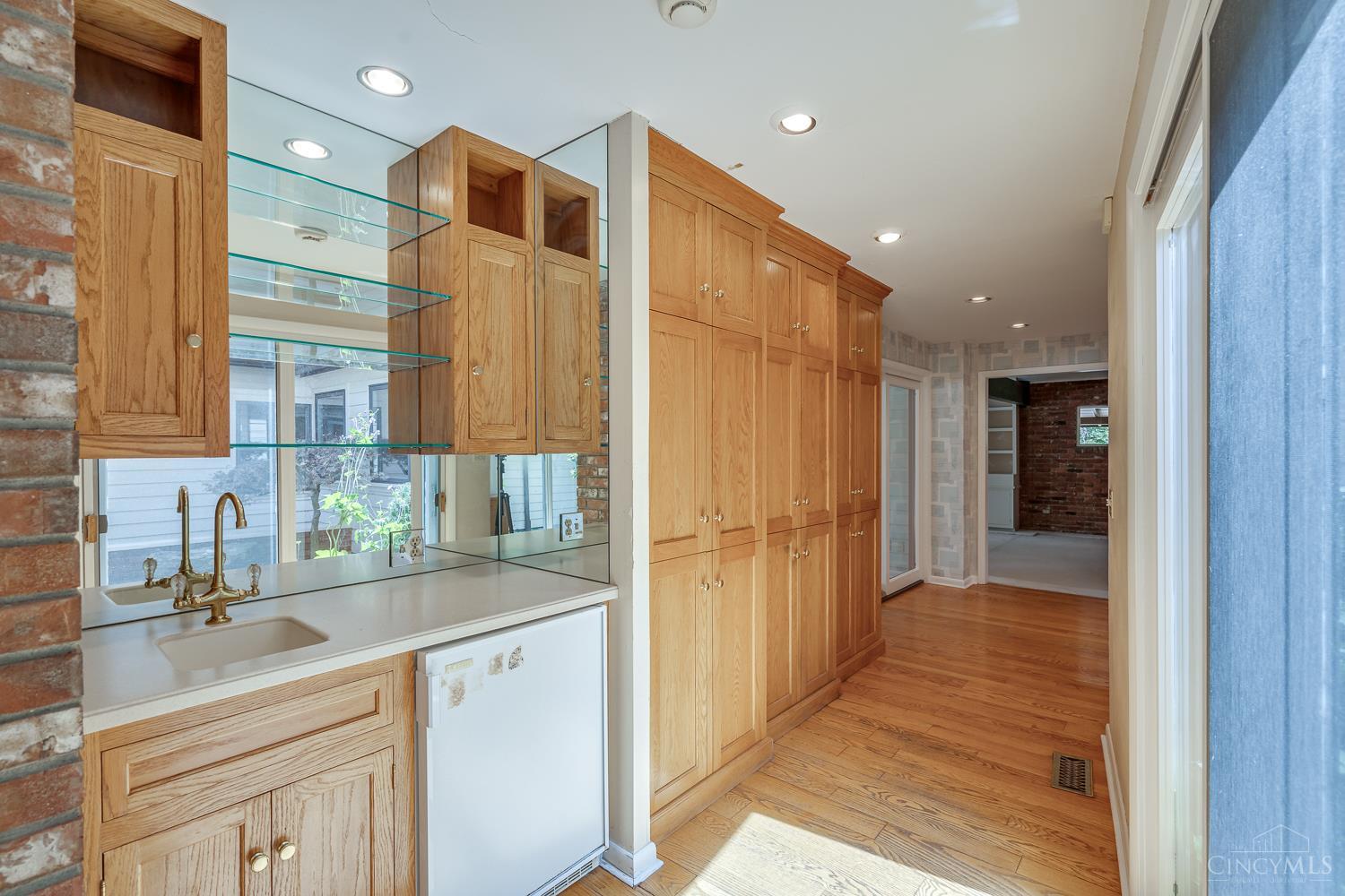 4 Lexington Circle