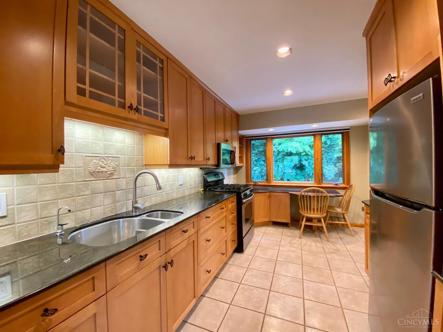 4085 Mefford Lane