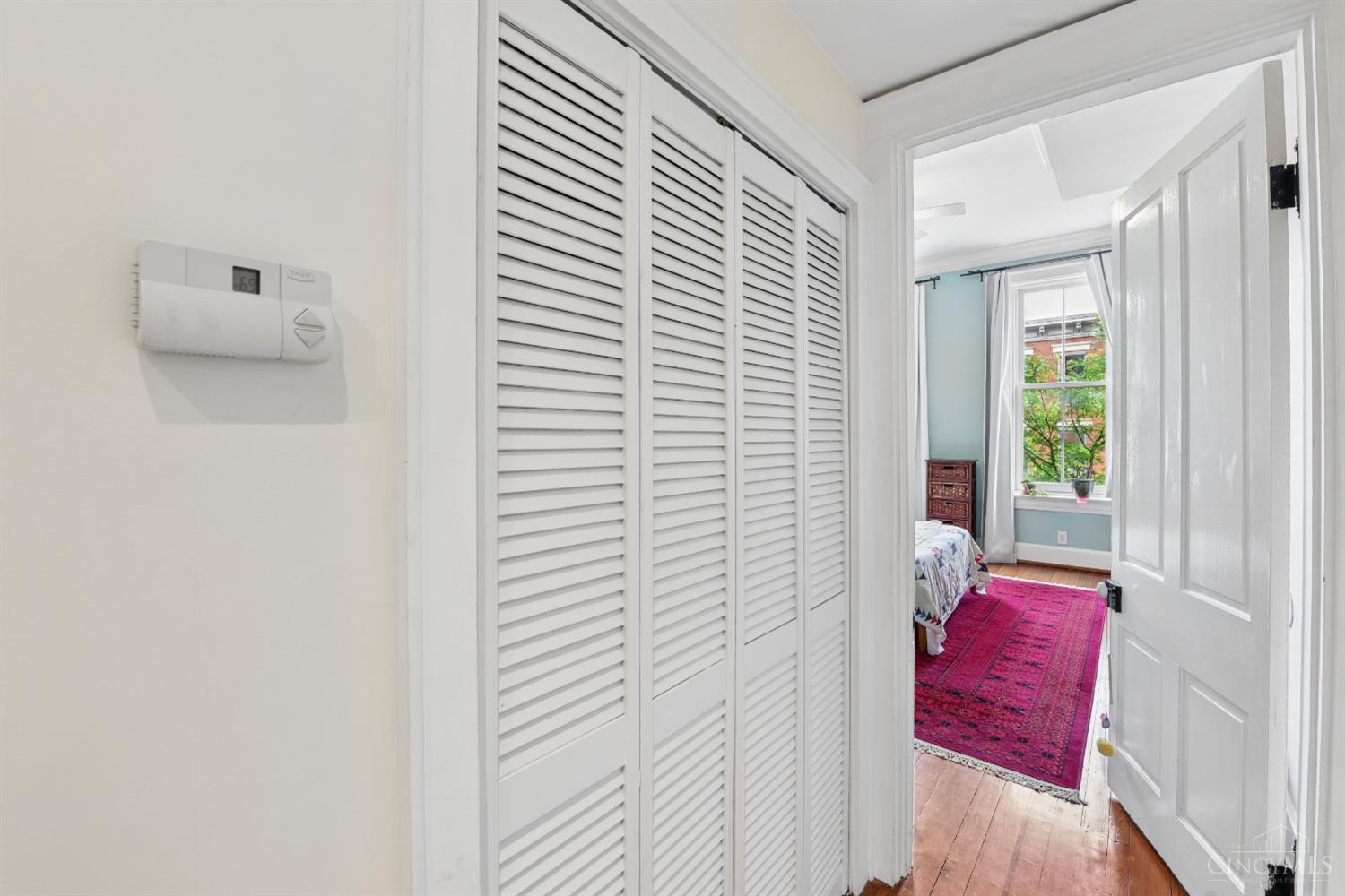 1427 Main Street 1