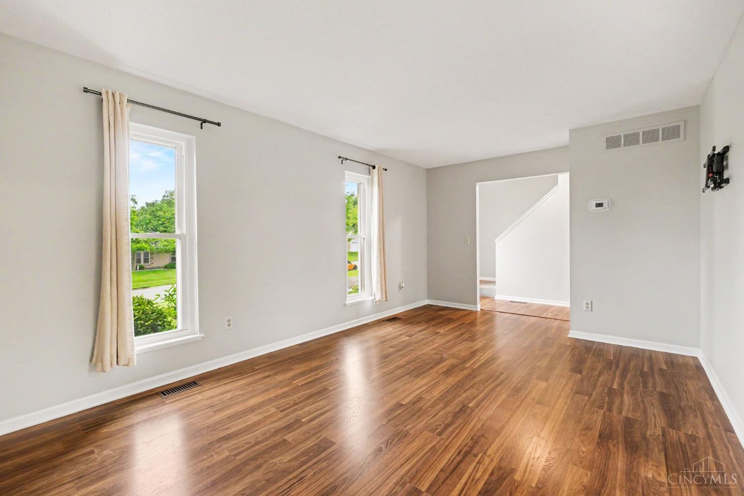 7594 Cinnamon Woods Drive