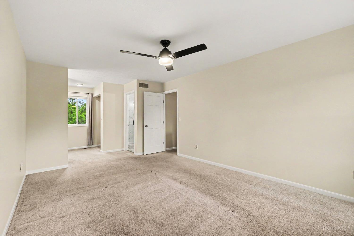 7594 Cinnamon Woods Drive