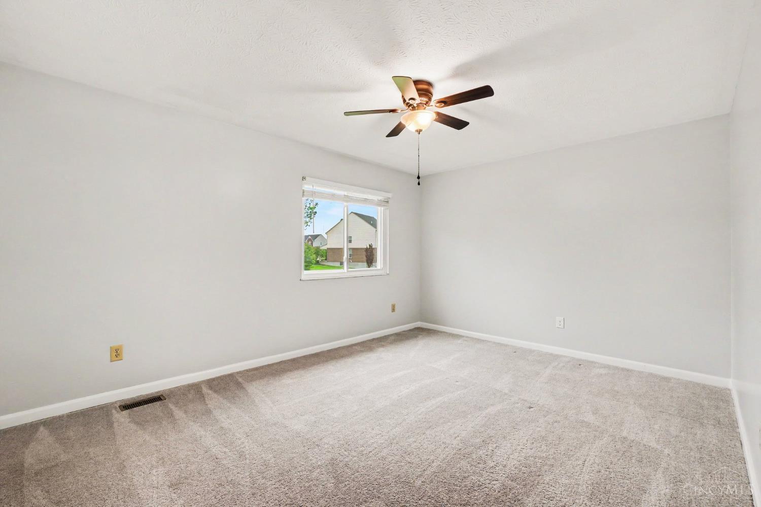 7594 Cinnamon Woods Drive