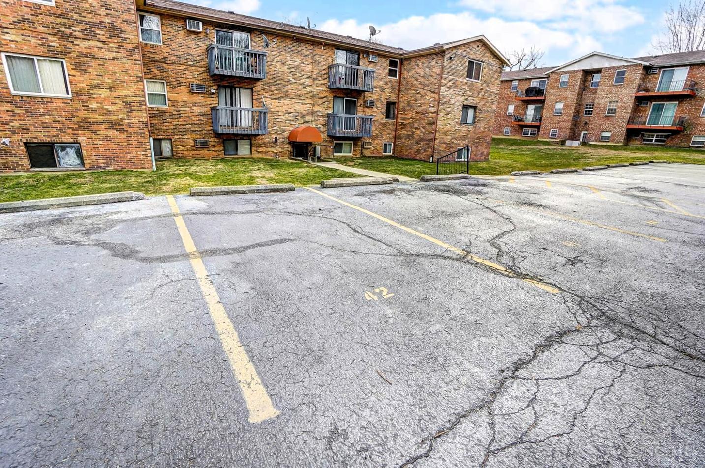 5453 Camelot Drive 42