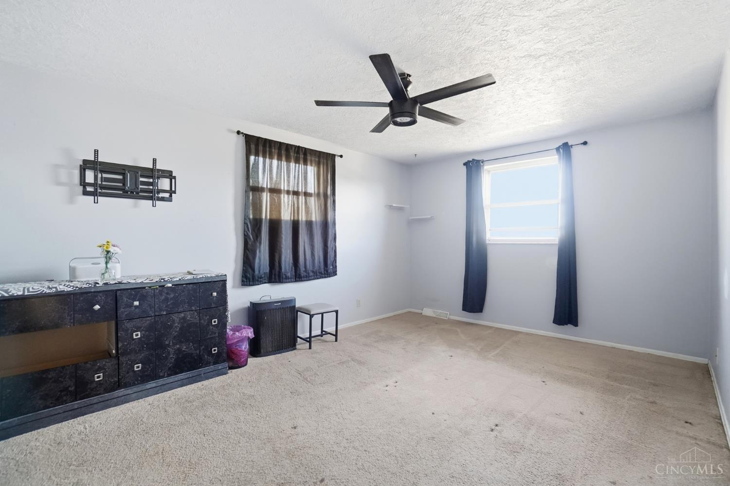 4357 Hubble Road