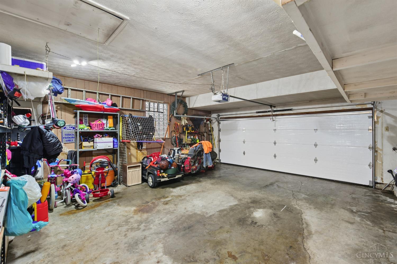 6250 Elmhill Court
