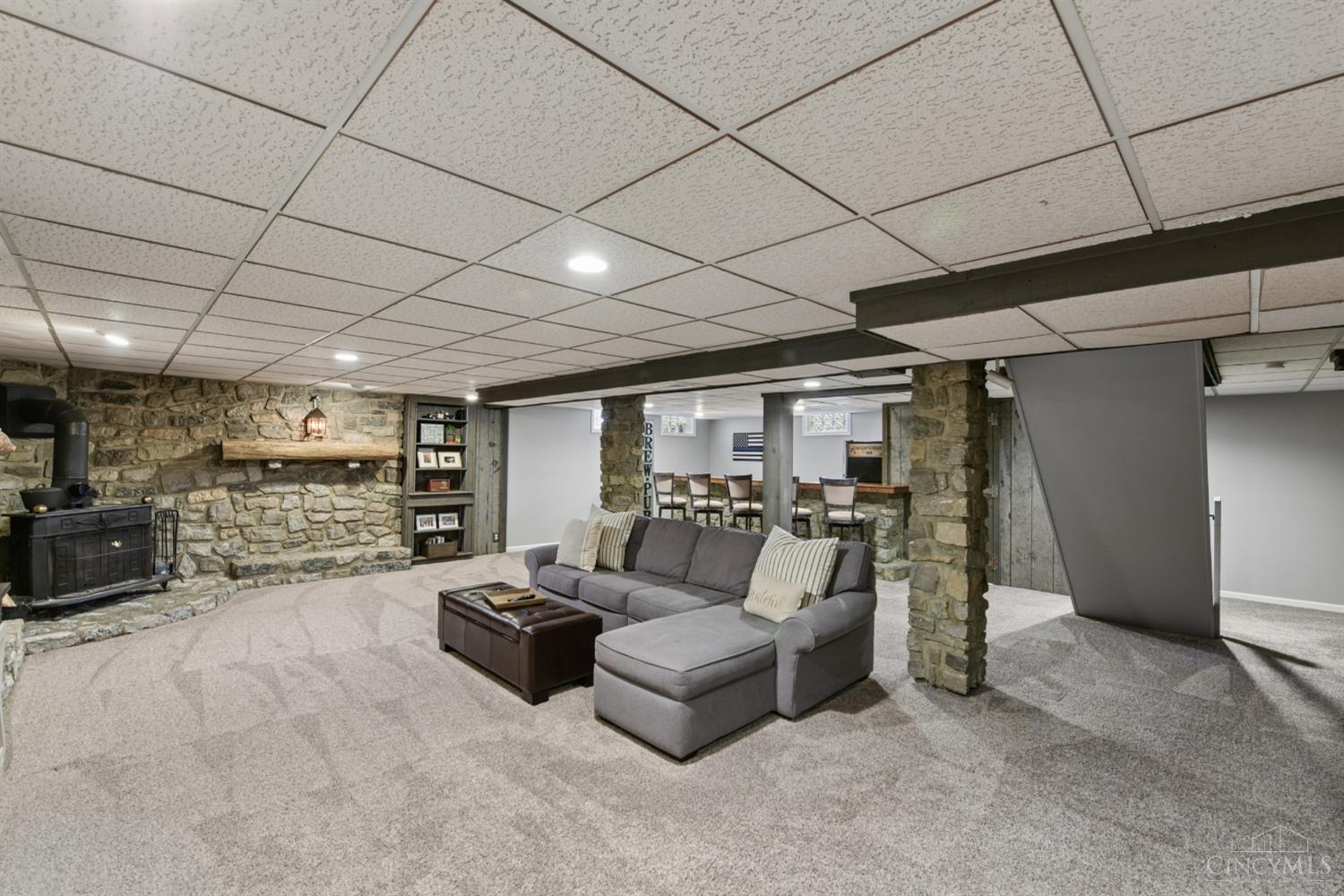 6250 Elmhill Court