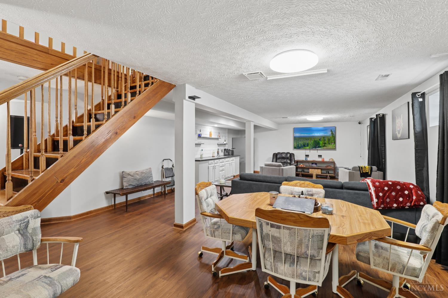 6242 Davon Court