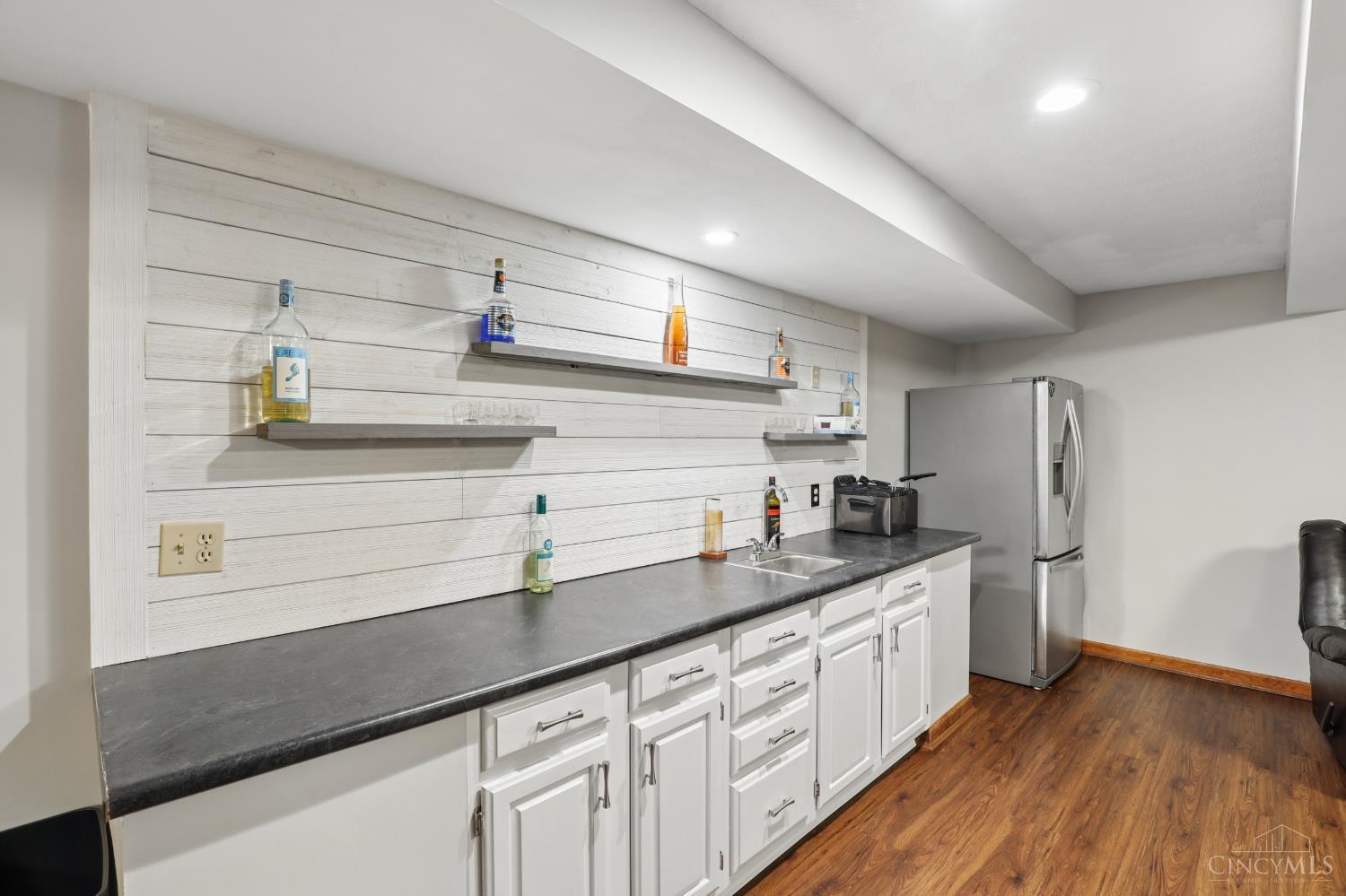 6242 Davon Court