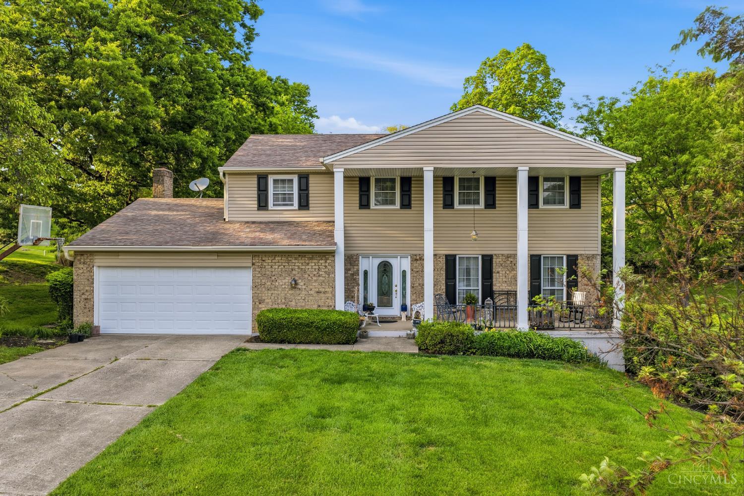 4576 Runningfawn Drive
