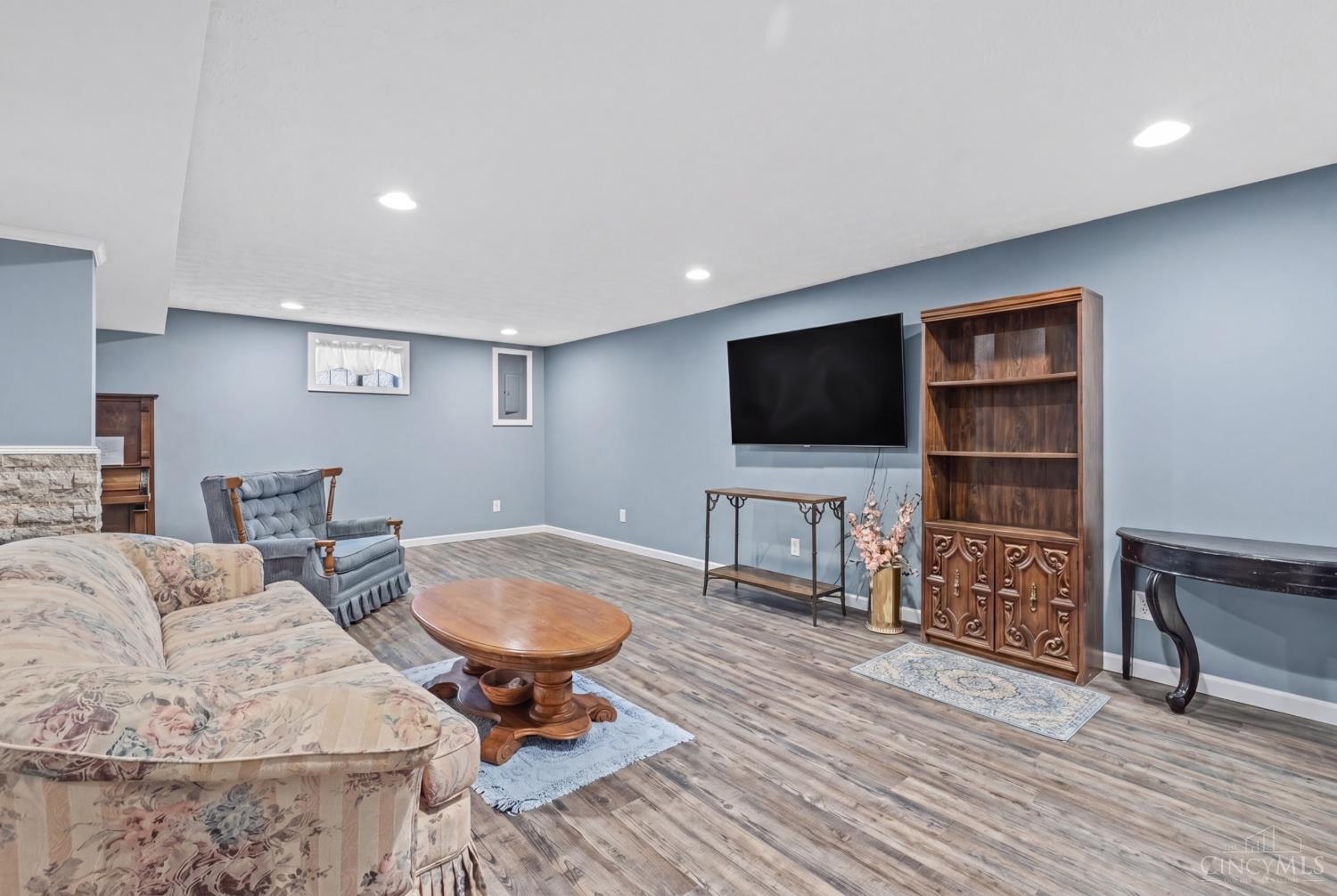 4576 Runningfawn Drive