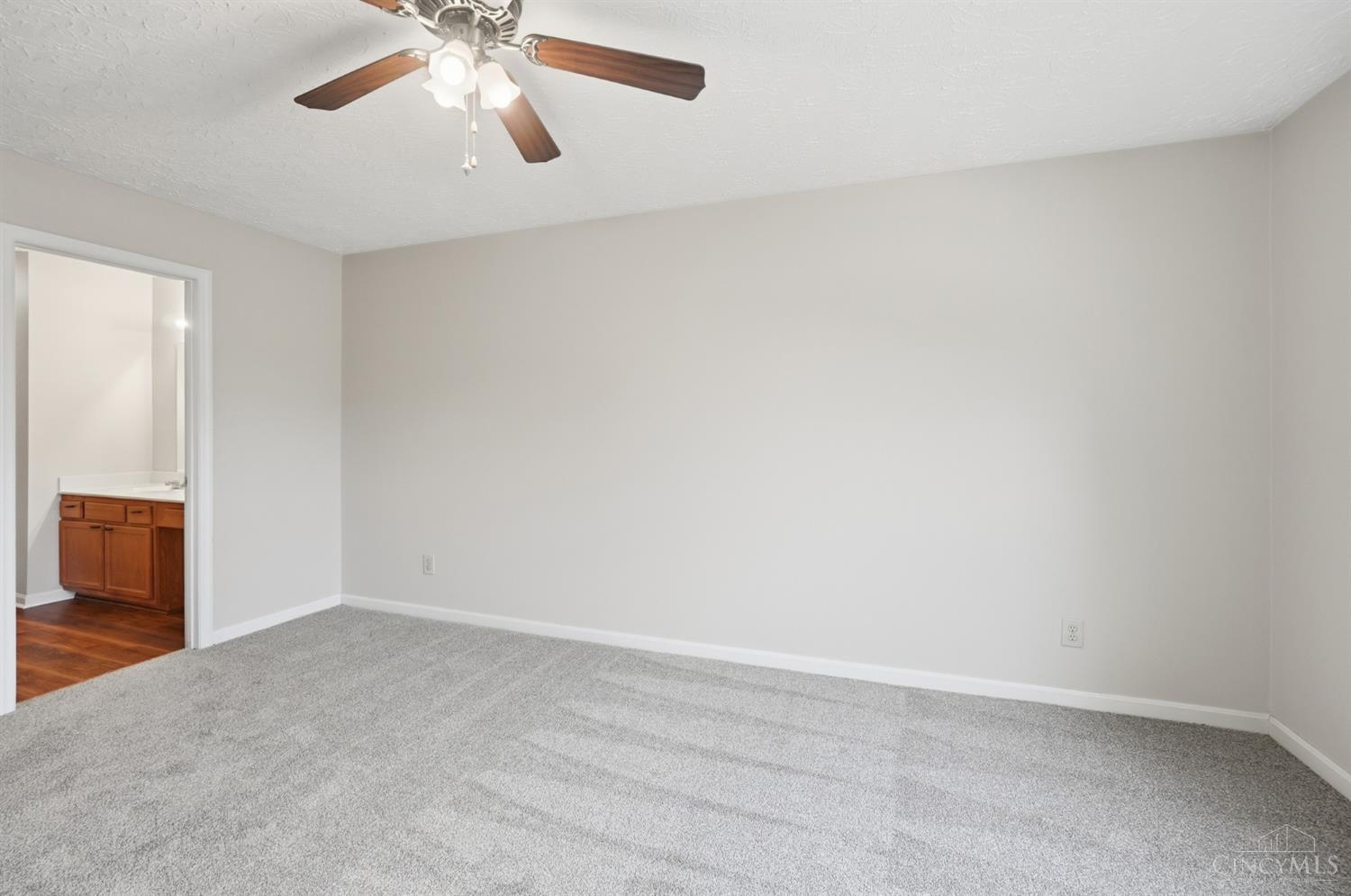 10512 West Road 34