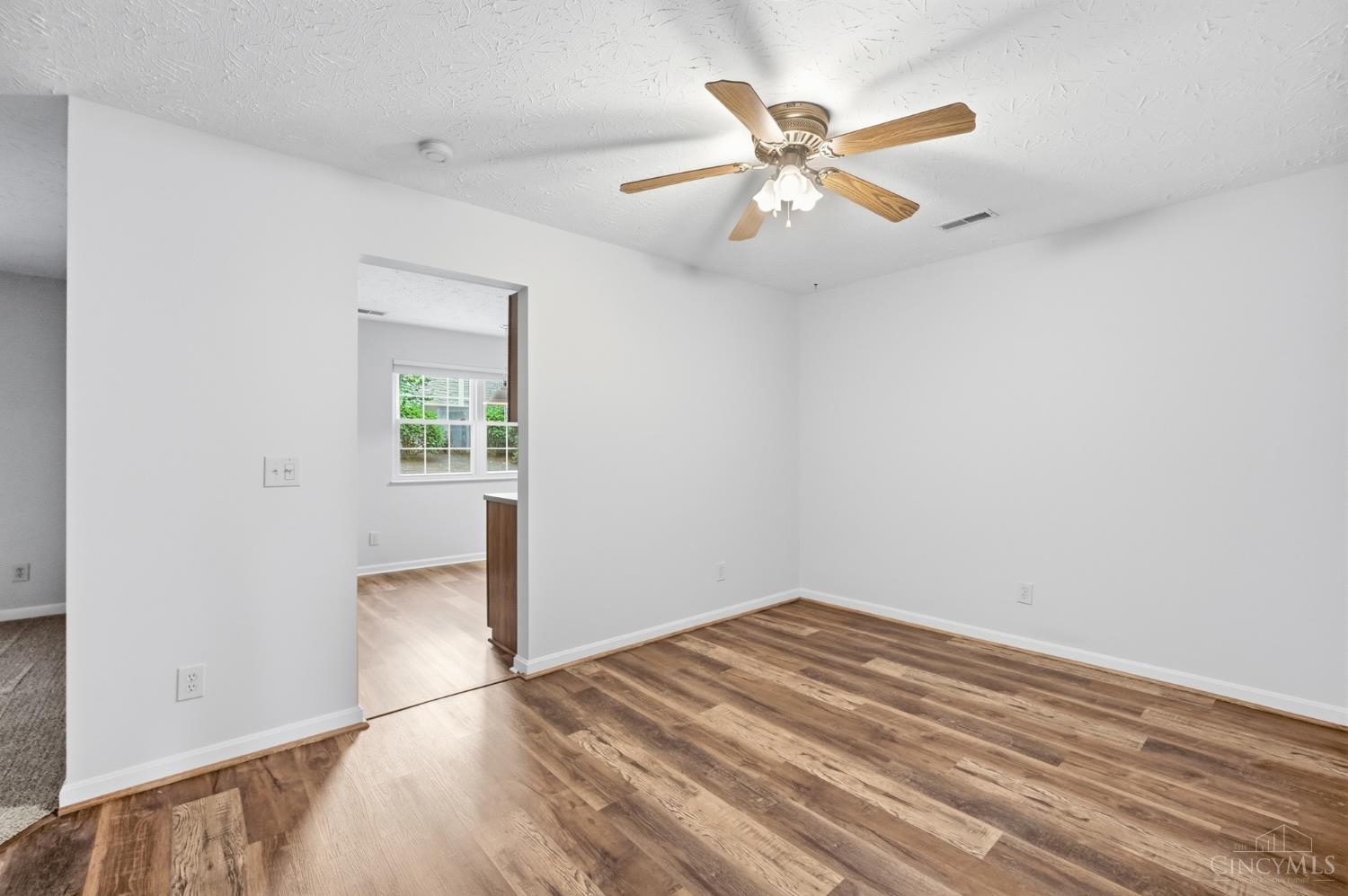10512 West Road 34